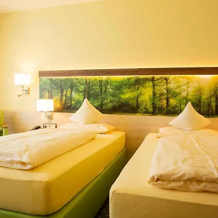 Lampes Posthotel Hotel 3*